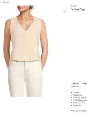 NWT DKNY Parchment V Neck Top Size 0